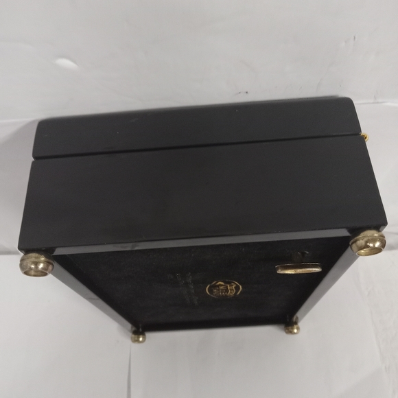 Vintage Wooden Lacquer Musical Jewelry Box  Tara Scarlett Turner Entertainment - Picture 4 of 10